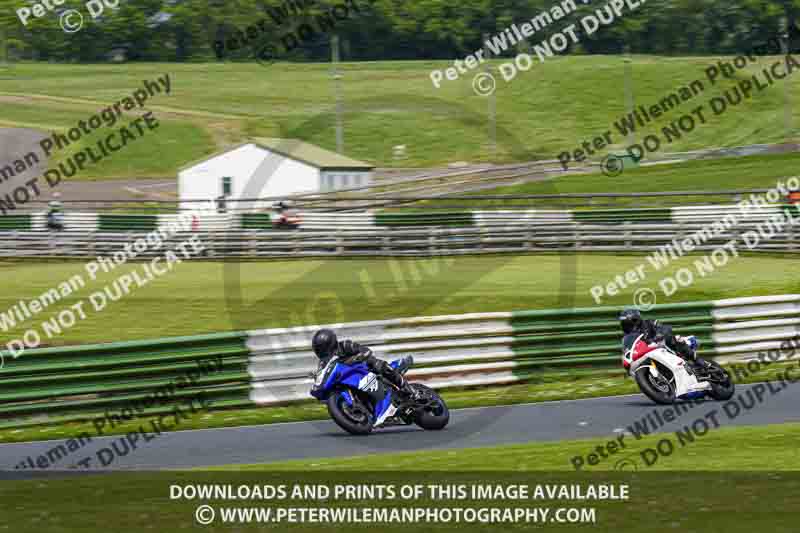 enduro digital images;event digital images;eventdigitalimages;mallory park;mallory park photographs;mallory park trackday;mallory park trackday photographs;no limits trackdays;peter wileman photography;racing digital images;trackday digital images;trackday photos